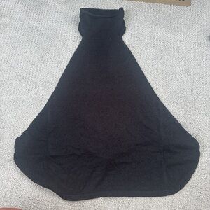 New with tags white fox knit halter tie back tank top size XS
Size M